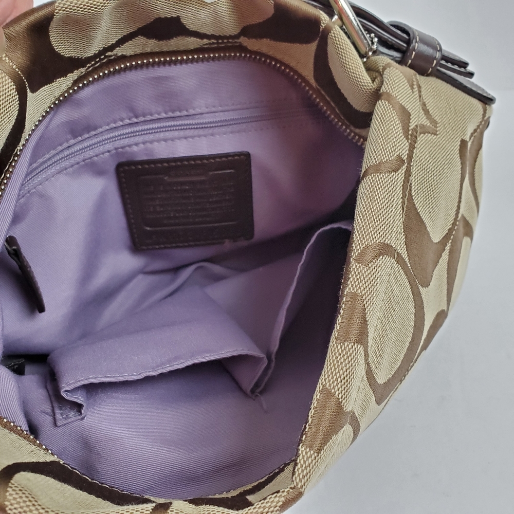 Coach Brown Signature Hobo Bag - Picture 3 of 4